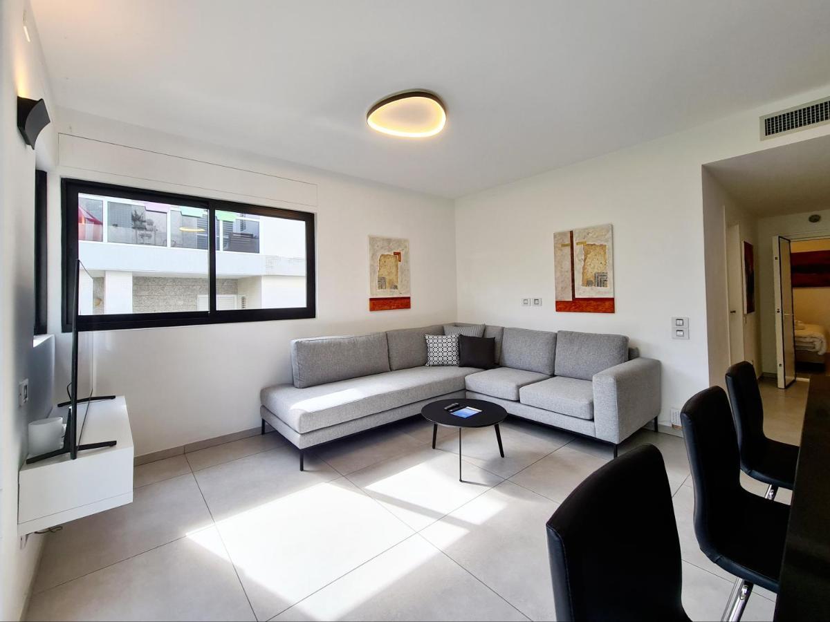 Apartment 8 Hulda - By Tlv *