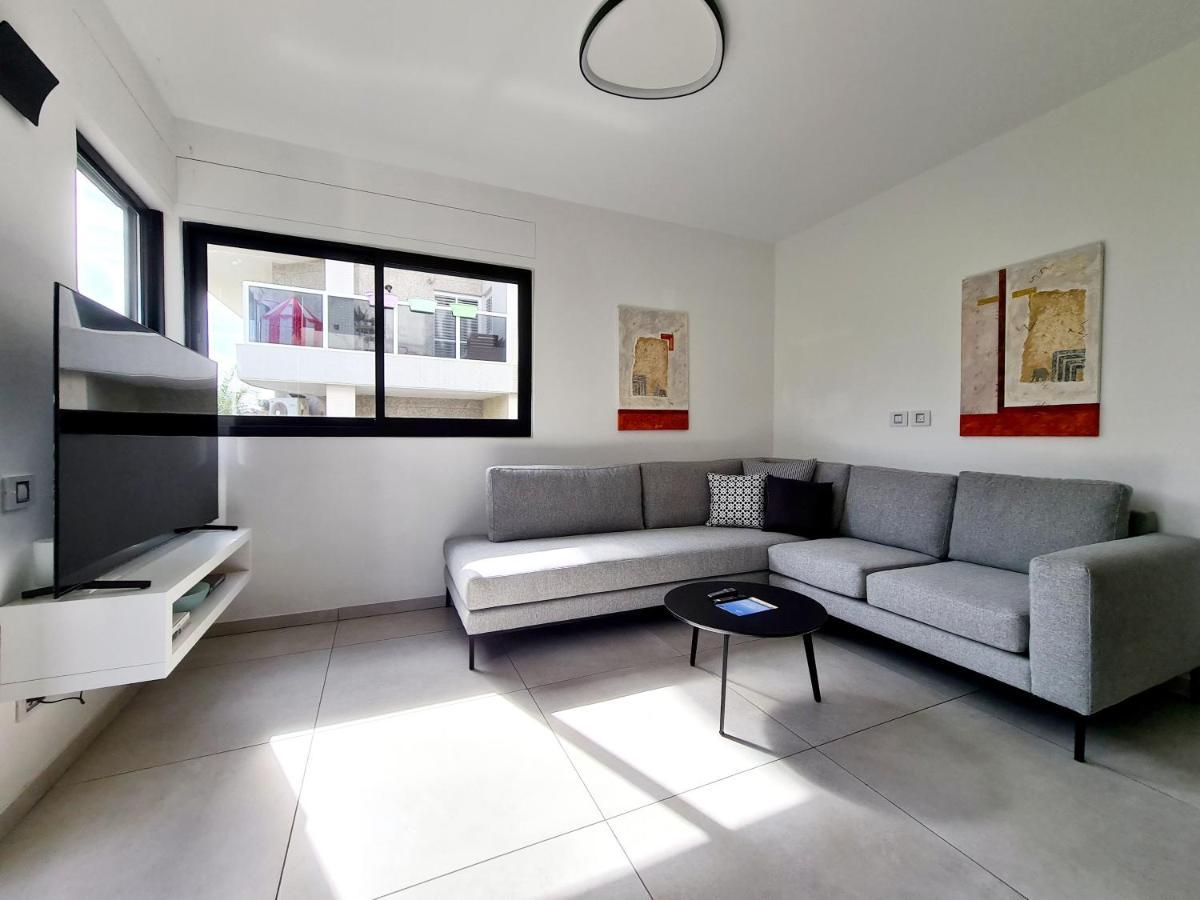 Apartment 8 Hulda - By Tlv Tel Aviv